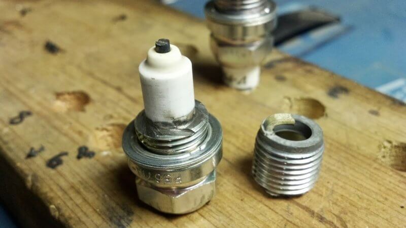 How to check spark plugs